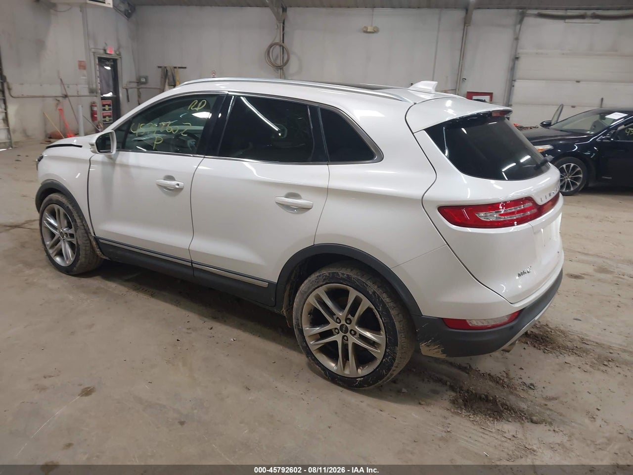 2015 LINCOLN MKC · 3/11