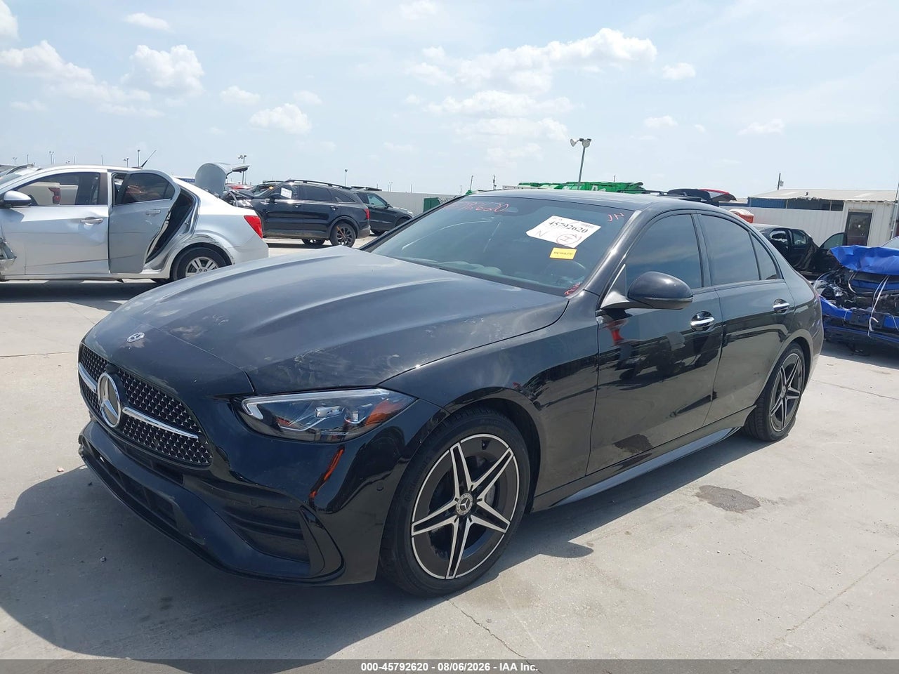 2025 MERCEDES-BENZ C 300 · 2/11