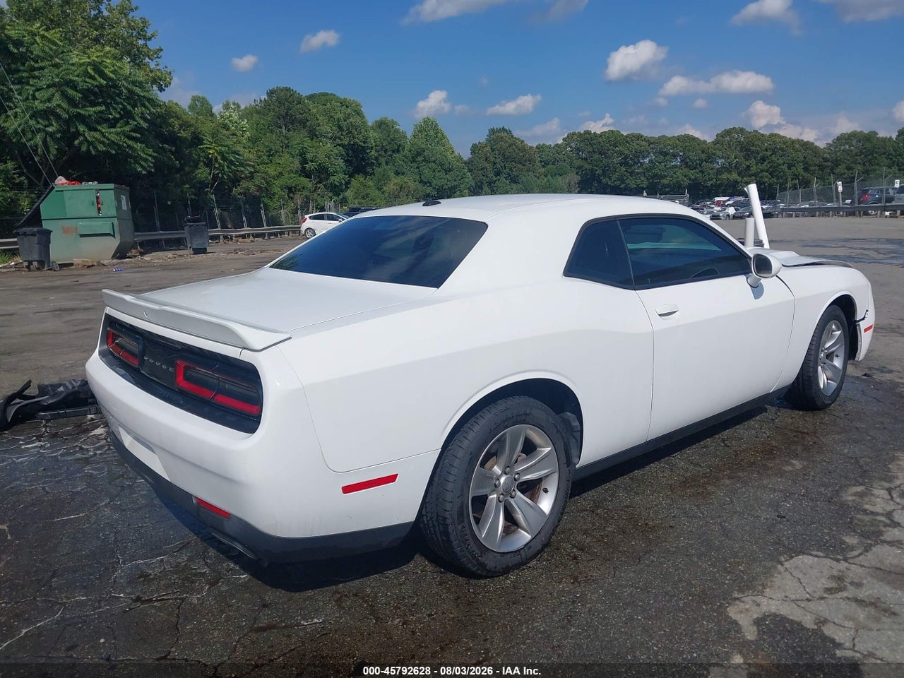 2019 DODGE CHALLENGER SXT · 4/10