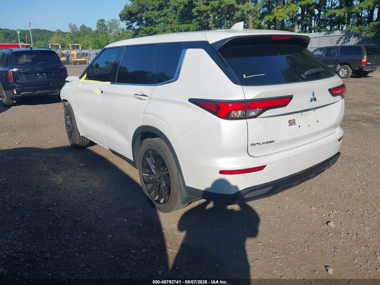 2022 MITSUBISHI OUTLANDER BLACK EDITION 2WD/SE 2.5 2WD/SE LAUNCH EDITION 2WD · 3/11