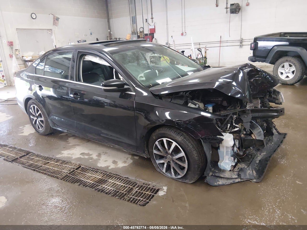3VWDB7AJ9HM****** · 2017 VOLKSWAGEN JETTA 1.4T SE