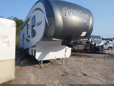 4X4FWCK25FV****** · 2015 FOREST RIVER WILDCAT 344QB 5TH WHL TRAVEL TRAILER