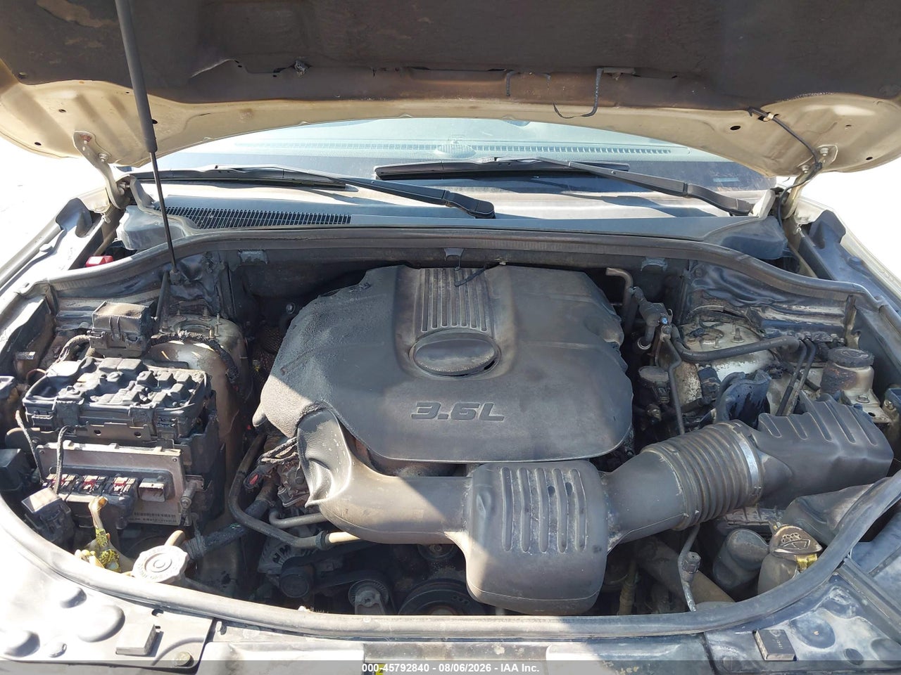 2011 DODGE DURANGO CREW · 6/11