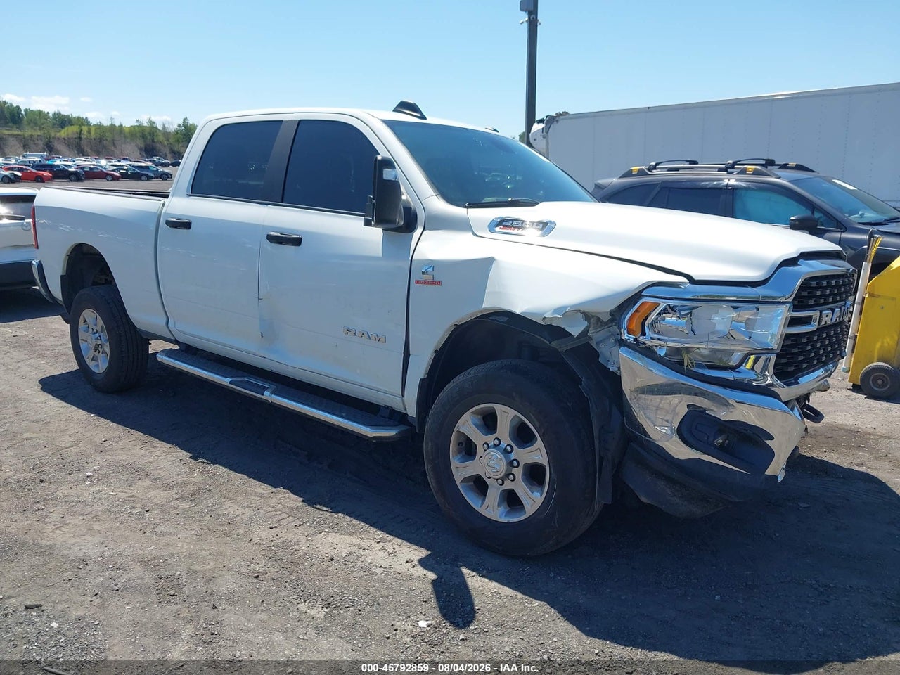 3C6UR5DL3RG****** · 2024 RAM 2500 BIG HORN  4X4 6'4 BOX