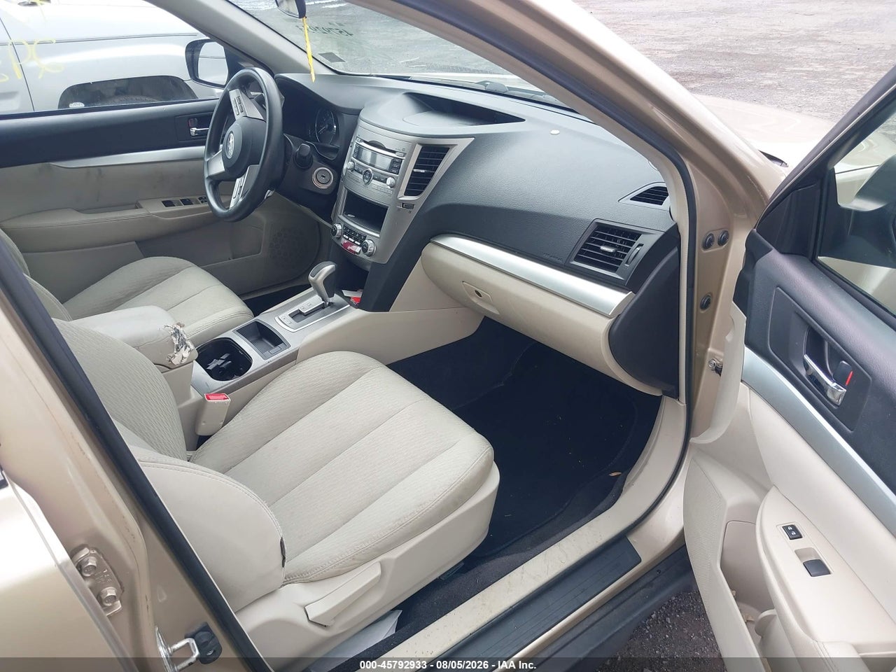 2010 SUBARU OUTBACK 2.5I · 5/11