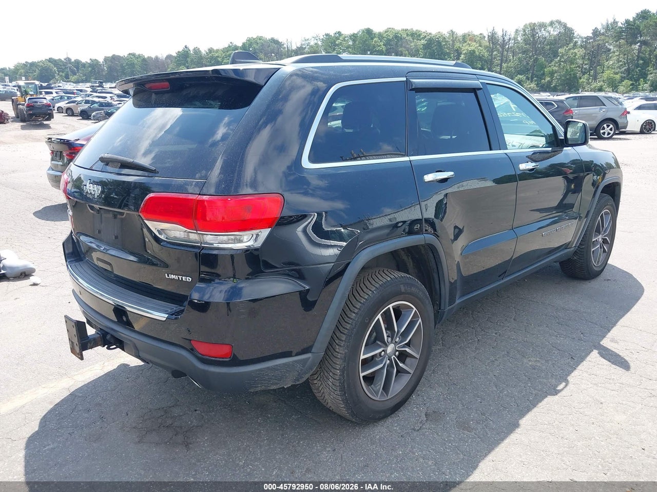 2017 JEEP GRAND CHEROKEE LIMITED · 4/11