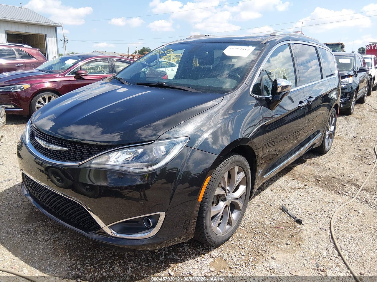 2020 CHRYSLER PACIFICA 35TH ANNIVERSARY LIMITED · 2/11