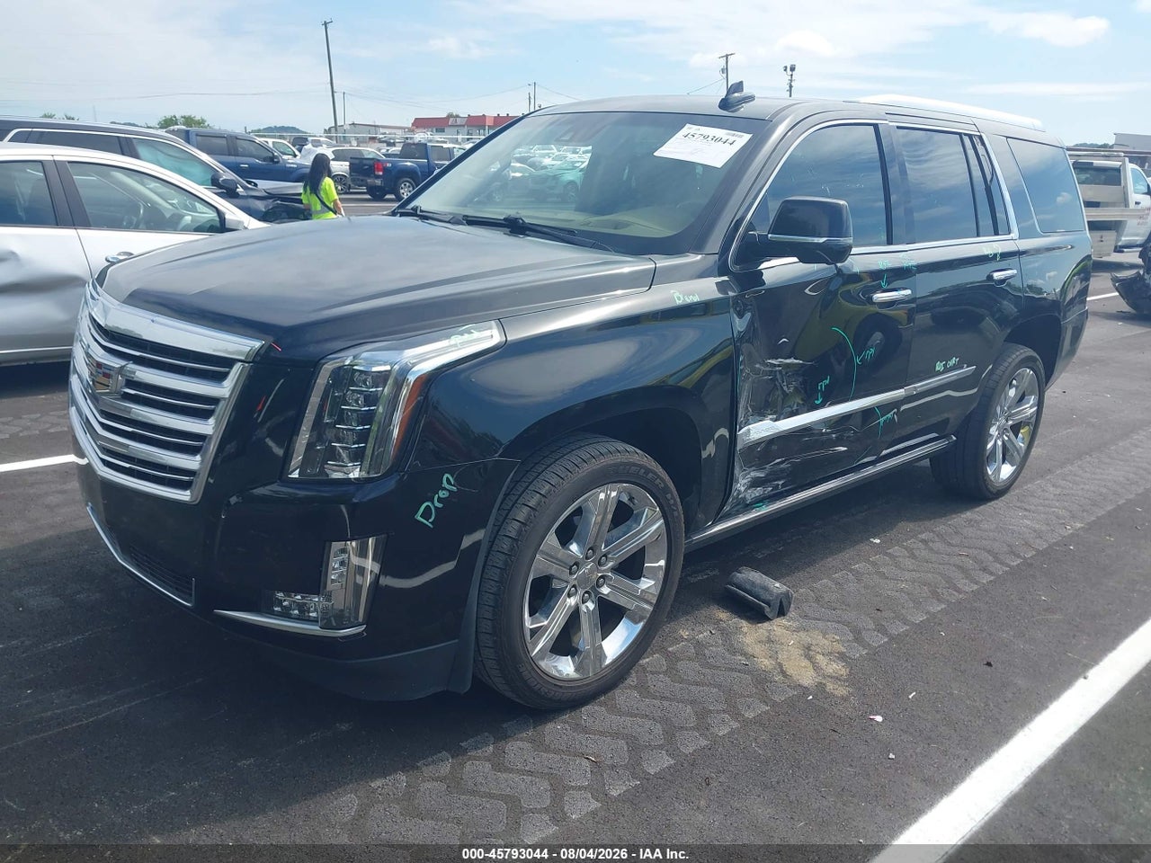 2016 CADILLAC ESCALADE PLATINUM · 2/11