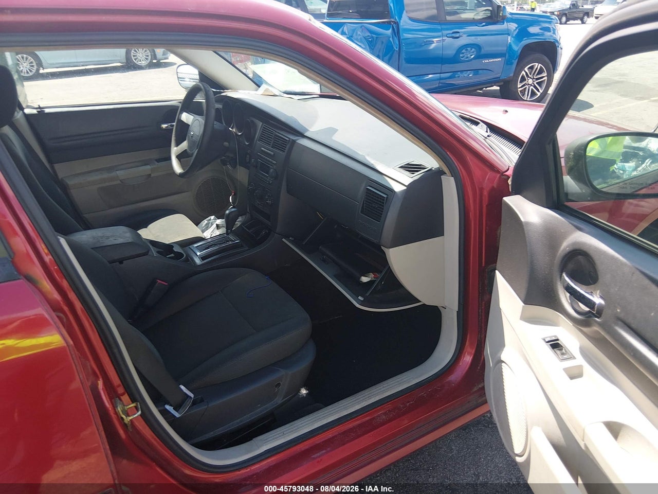 2006 DODGE MAGNUM · 5/11