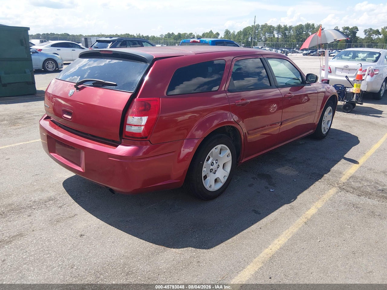 2006 DODGE MAGNUM · 4/11
