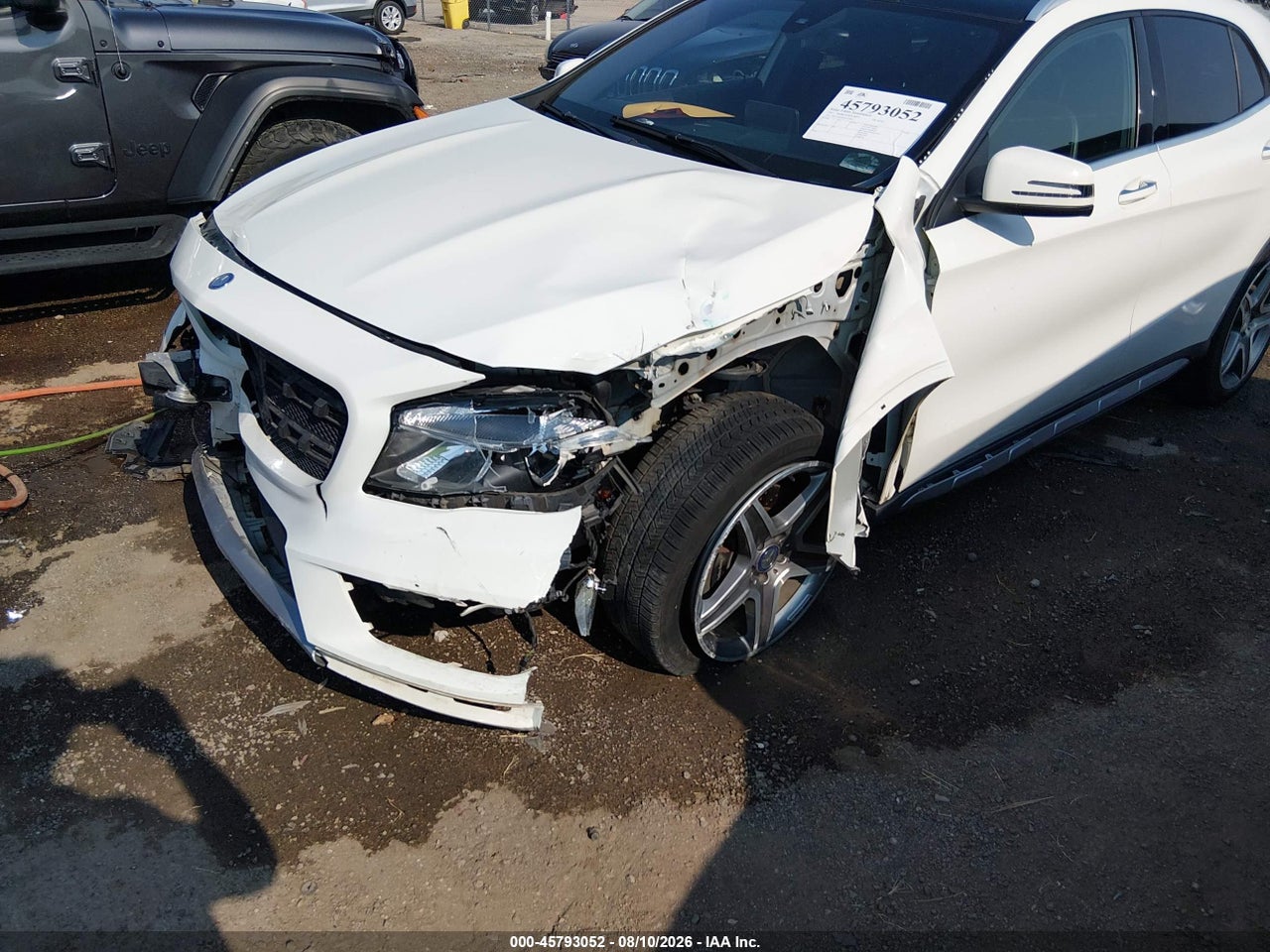 2017 MERCEDES-BENZ GLA 250 4MATIC · 6/11