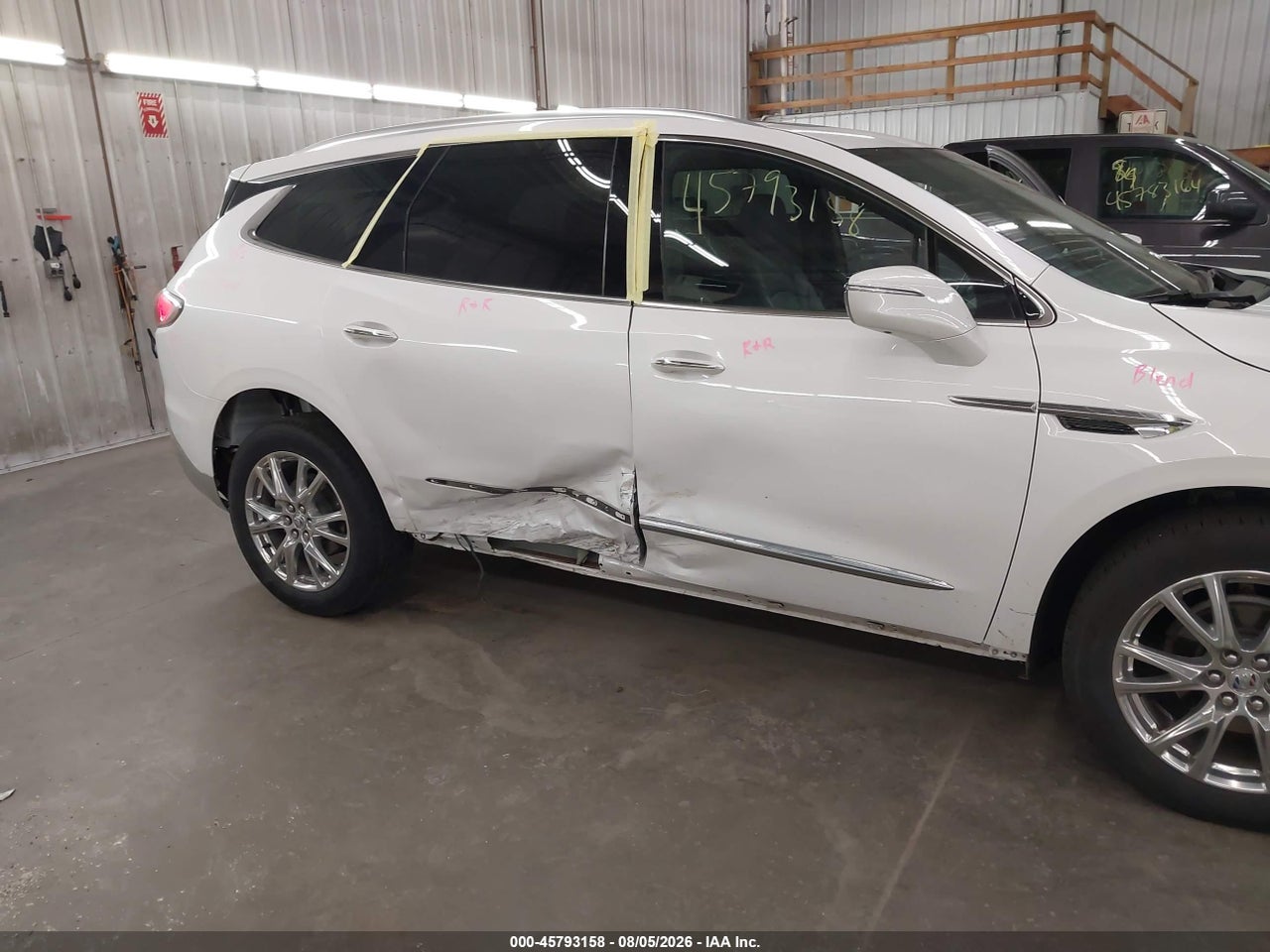 2023 BUICK ENCLAVE PREMIUM AWD · 6/11