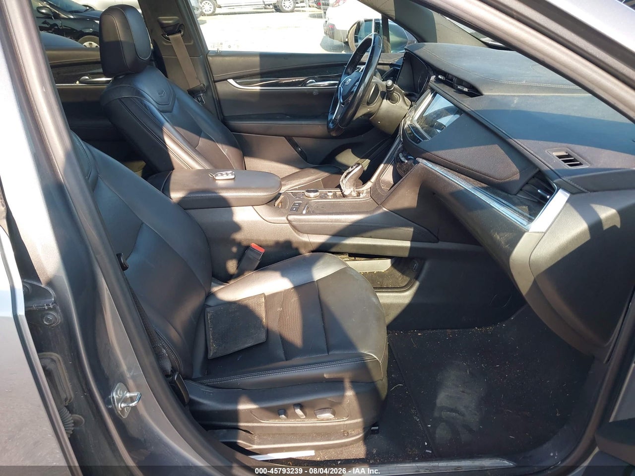 1GYKNCRS1MZ****** · 2021 CADILLAC XT5 FWD PREMIUM LUXURY · 5/11