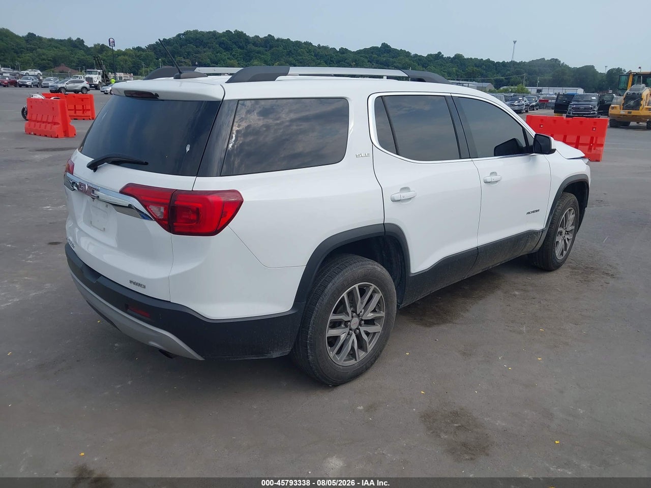 1GKKNSLA4JZ****** · 2018 GMC ACADIA SLE-2 · 4/11