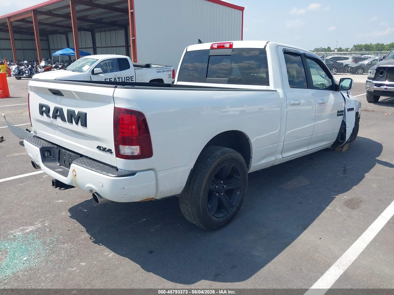 2017 RAM 1500 NIGHT  4X4 6'4 BOX · 4/11