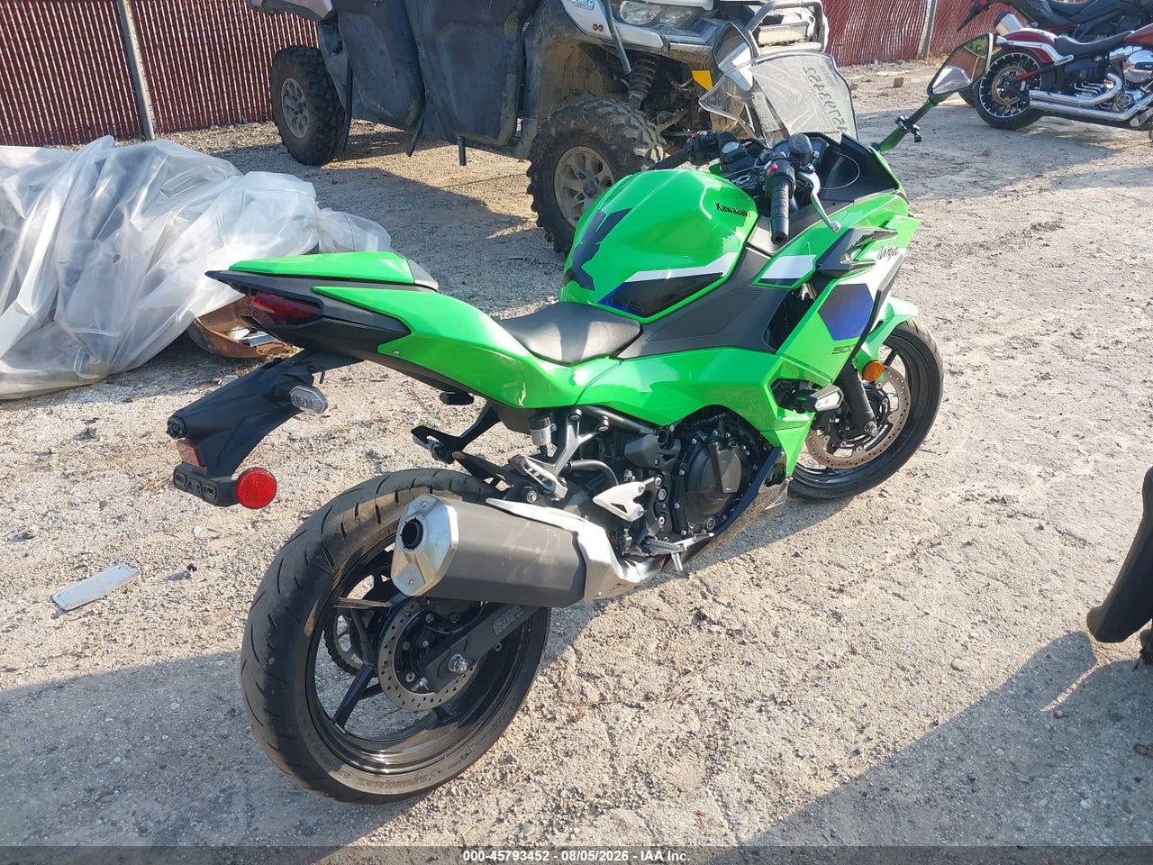 2026 KAWASAKI EX500 A/B · 4/11
