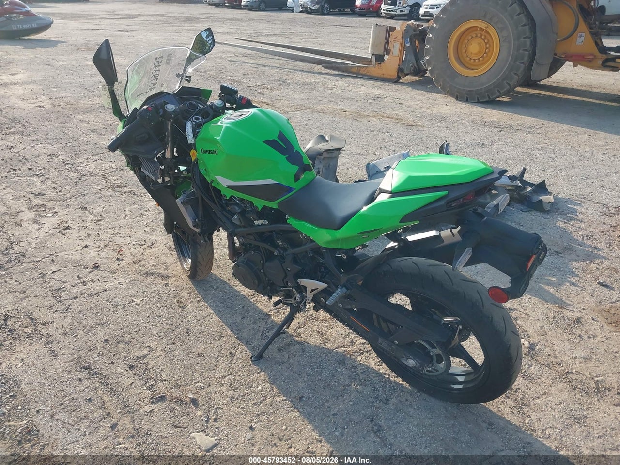 2026 KAWASAKI EX500 A/B · 3/11