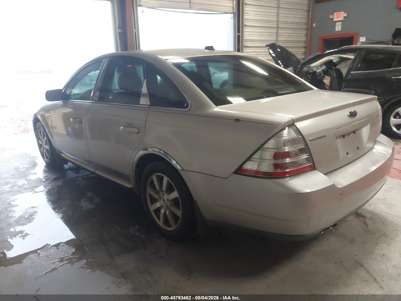 1FAHP24W98G****** · 2008 FORD TAURUS SEL · 3/11