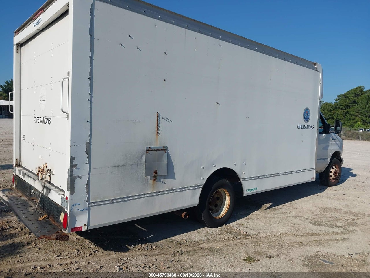 2006 FORD E-350 CUTAWAY · 4/4