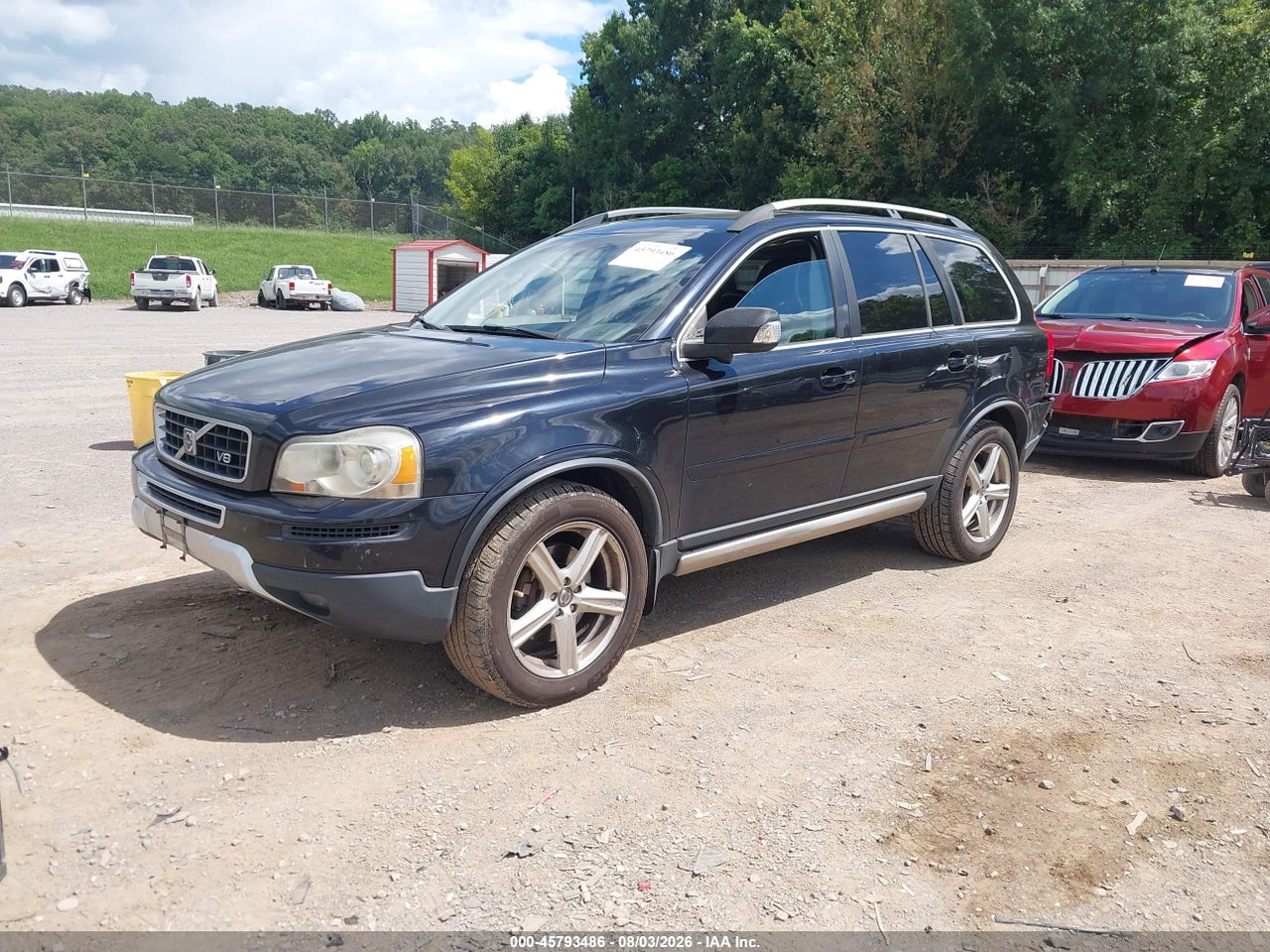2008 VOLVO XC90 V8 SPORT · 2/11