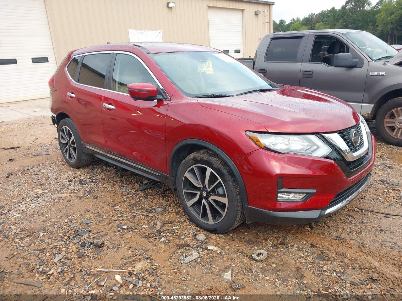 5N1AT2MT9KC****** · 2019 NISSAN ROGUE SL