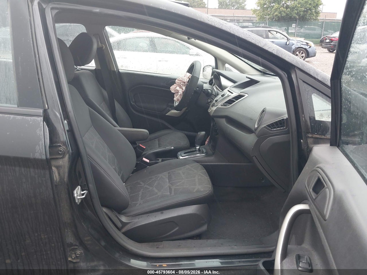 2013 FORD FIESTA SE · 5/11