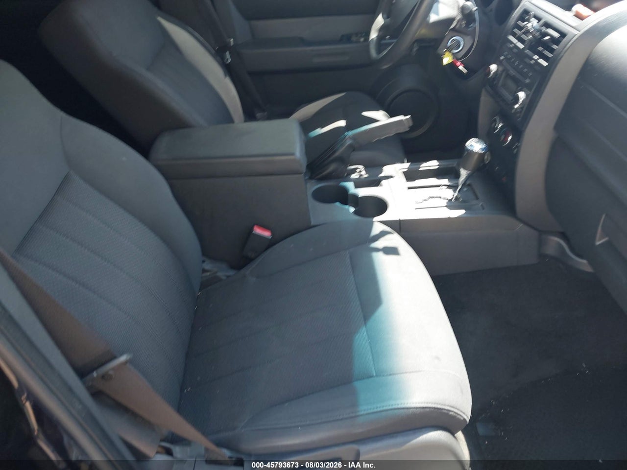 2011 DODGE NITRO HEAT · 5/11