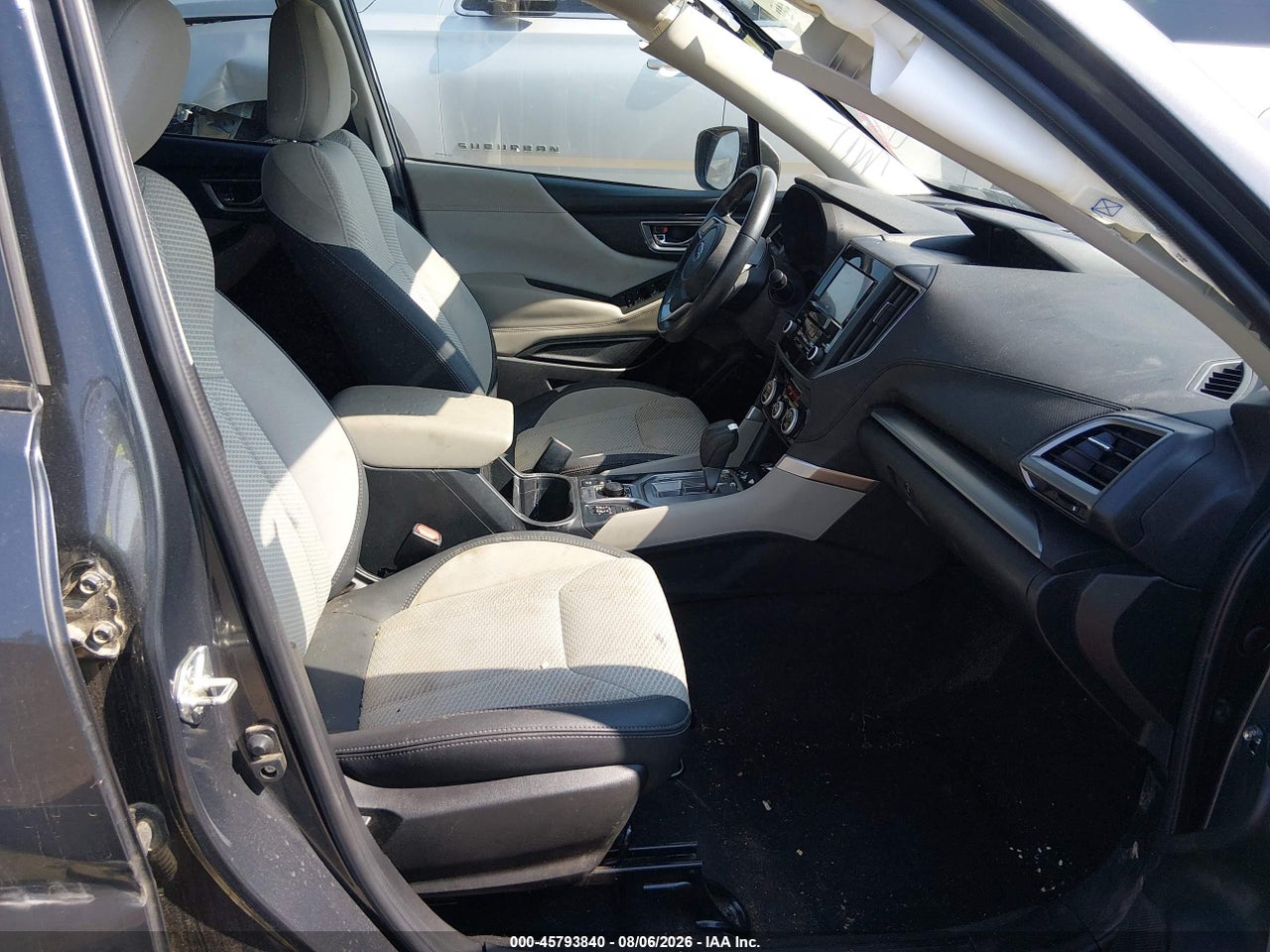 2022 SUBARU FORESTER PREMIUM · 5/11