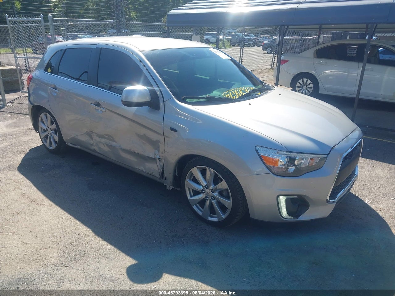 4A4AP4AU5FE****** · 2015 MITSUBISHI OUTLANDER SPORT SE