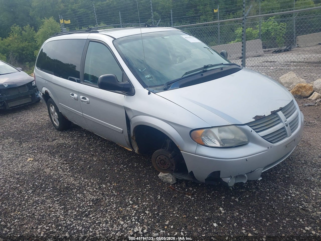 2D4GP44L95R****** · 2005 DODGE GRAND CARAVAN SXT