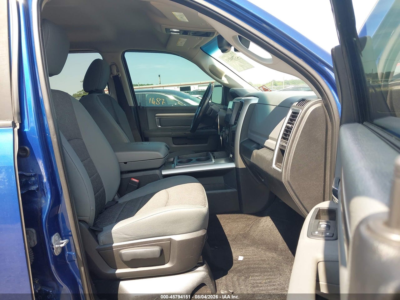 2015 RAM 1500   · 5/11
