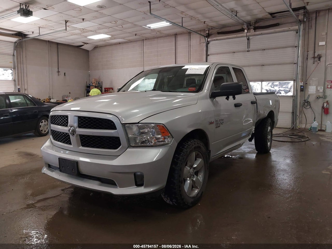 2019 RAM 1500 CLASSIC EXPRESS  4X4 6'4 BOX · 2/11