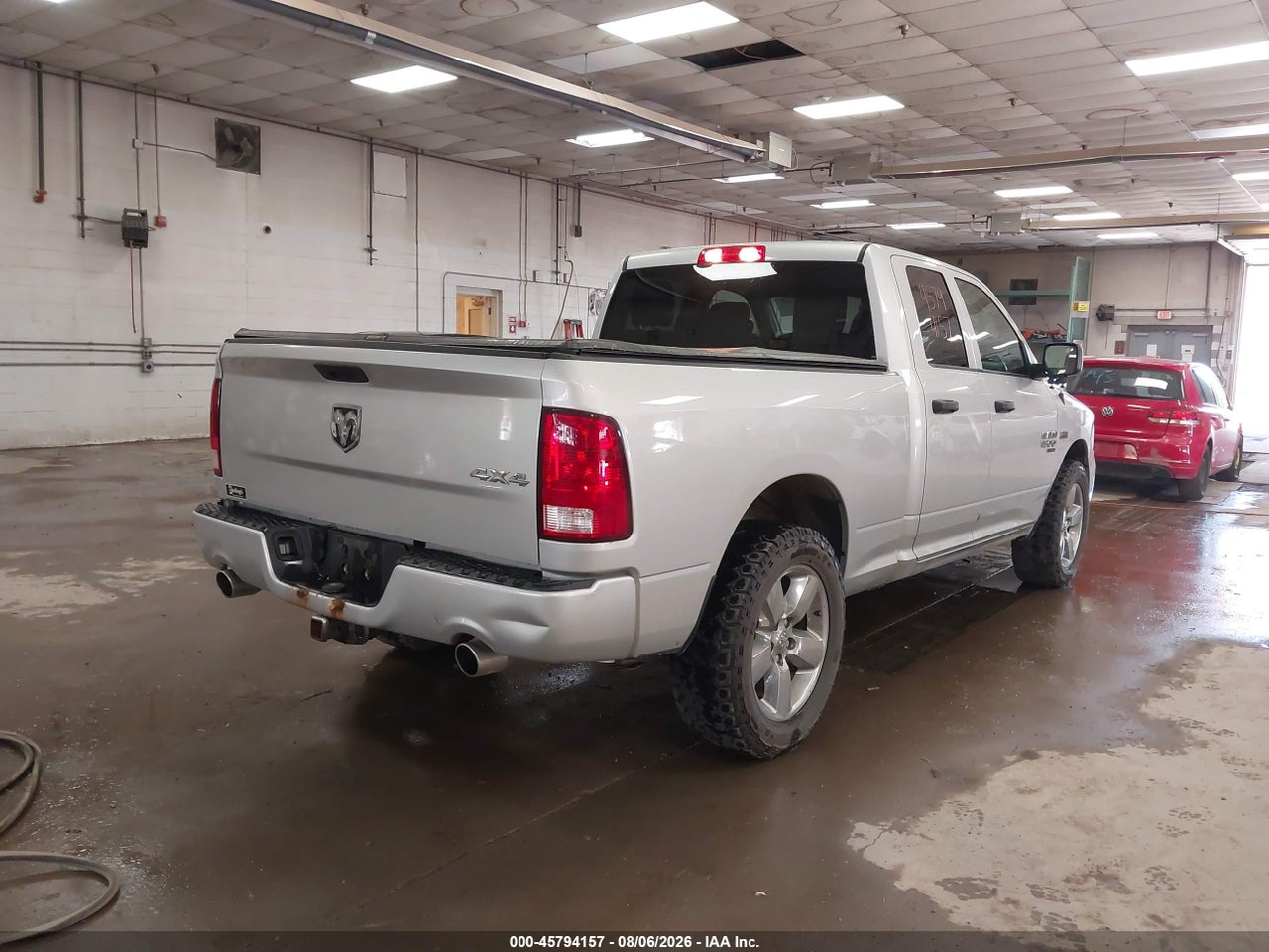 2019 RAM 1500 CLASSIC EXPRESS  4X4 6'4 BOX · 4/11