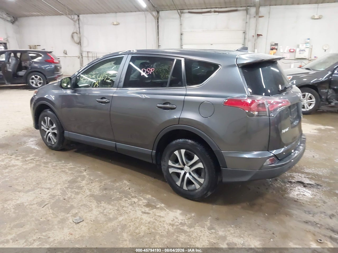 2018 TOYOTA RAV4 LE · 3/11