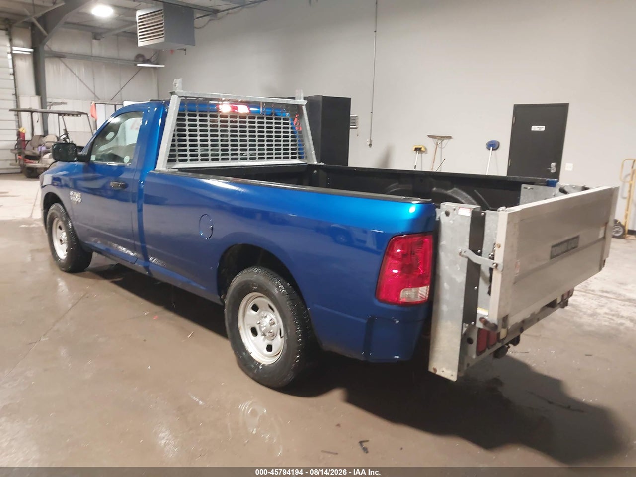 2019 RAM 1500 CLASSIC TRADESMAN  4X2 8' BOX · 3/11