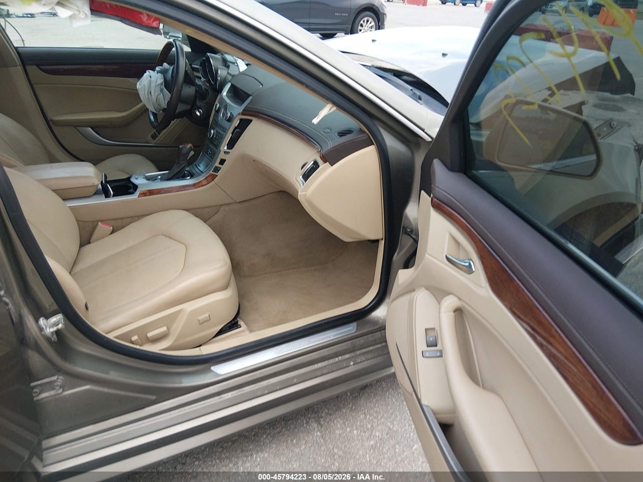 2010 CADILLAC CTS PREMIUM · 5/10