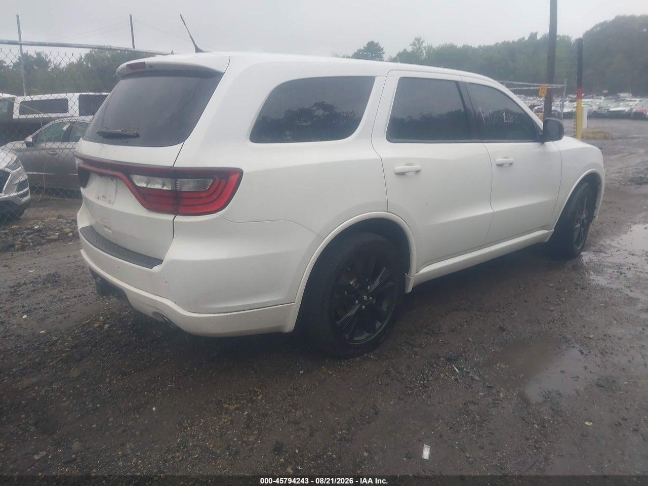 2013 DODGE DURANGO R/T · 4/11