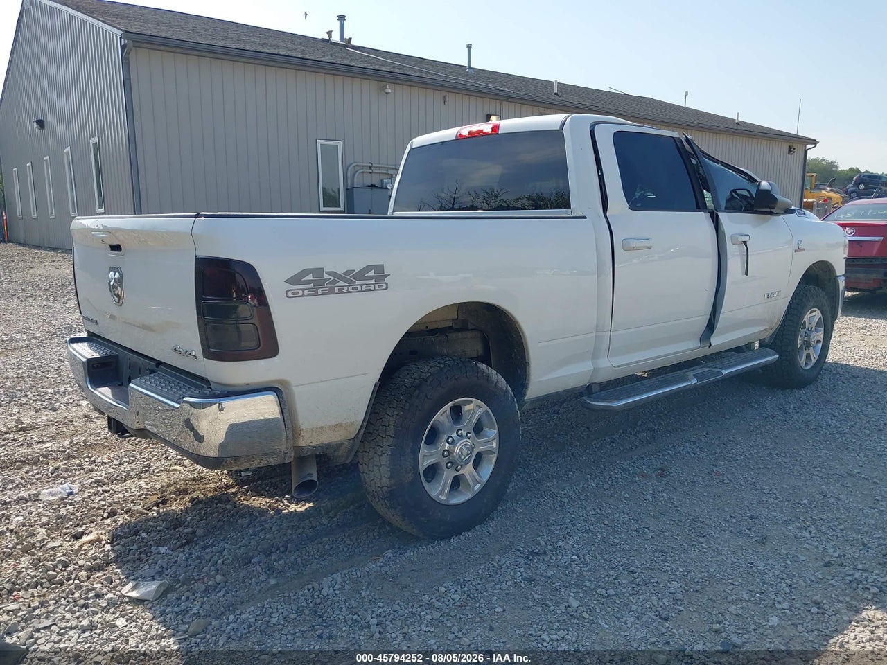 2021 RAM 2500 BIG HORN  4X4 6'4 BOX · 4/11