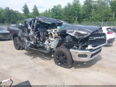 3C6UR5CJ2RG****** · 2024 RAM 2500 TRADESMAN  4X4 6'4 BOX