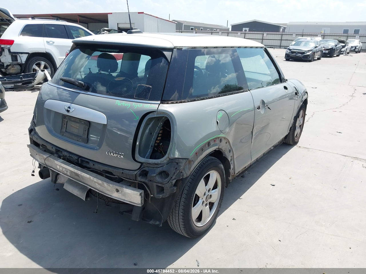 2015 MINI HARDTOP COOPER · 4/11