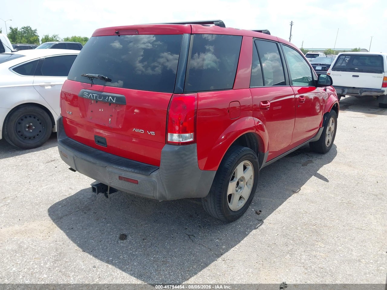 2004 SATURN VUE V6 · 4/11