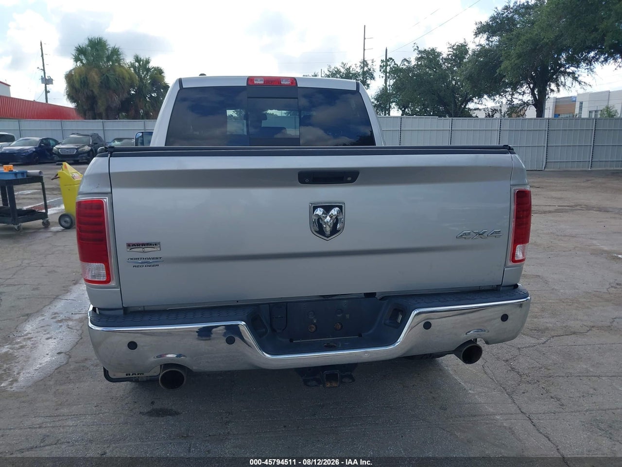 2013 RAM 1500 LARAMIE · 6/11