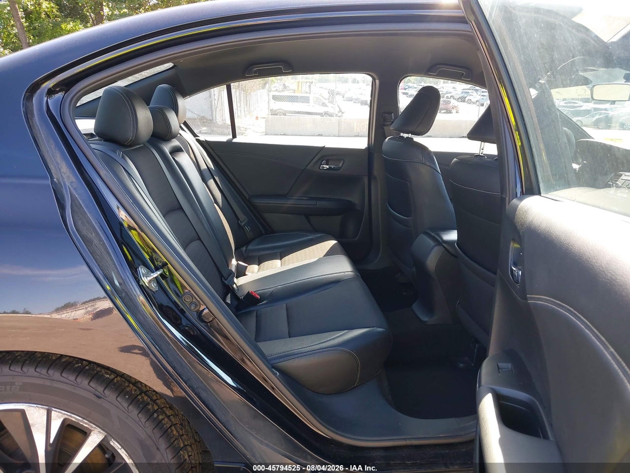 1HGCR2F54GA****** · 2016 HONDA ACCORD SPORT · 8/11