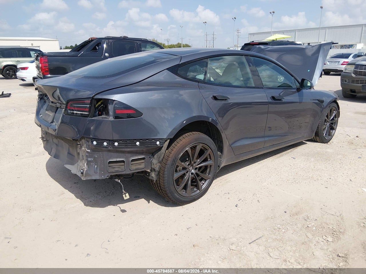 2022 TESLA MODEL S DUAL MOTOR ALL-WHEEL DRIVE · 4/11
