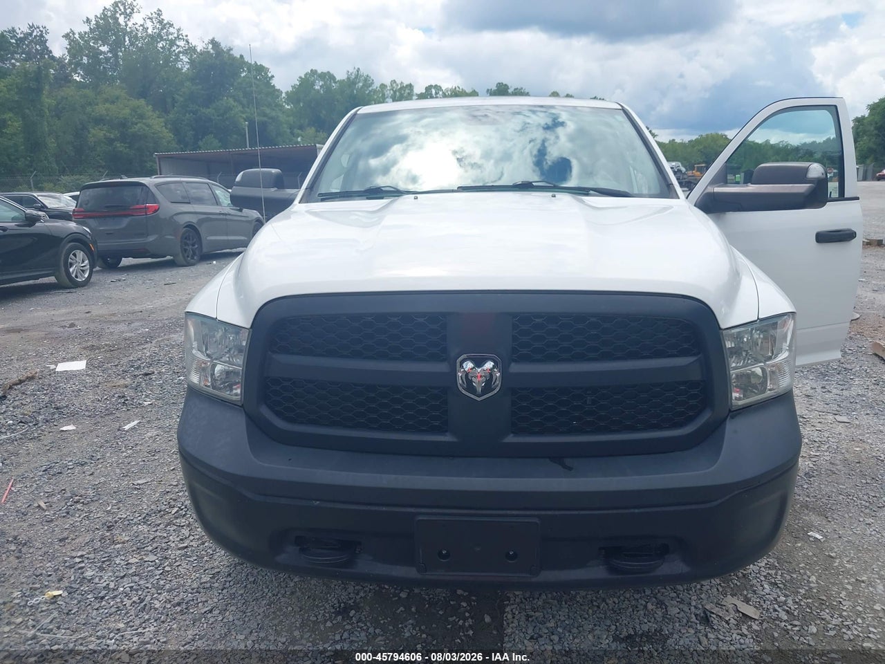 2017 RAM 1500 TRADESMAN  4X4 5'7 BOX · 6/11