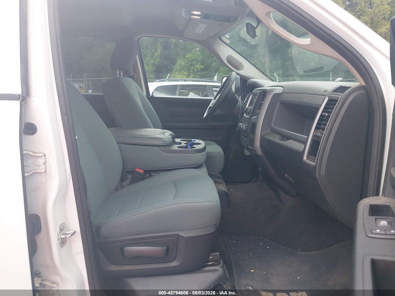 2017 RAM 1500 TRADESMAN  4X4 5'7 BOX · 5/11