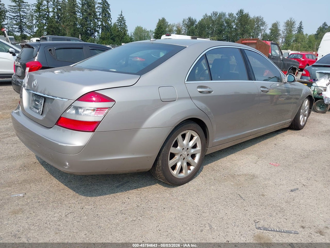 2007 MERCEDES-BENZ S 550   · 4/11