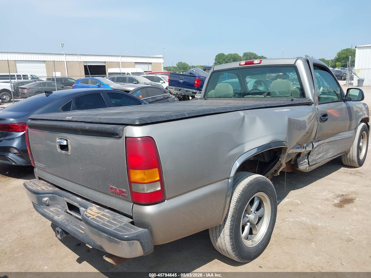 2000 GMC SIERRA 1500 SLE · 4/11