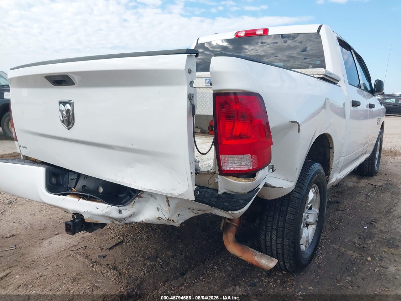 2017 RAM 1500 EXPRESS  4X2 5'7 BOX · 6/11