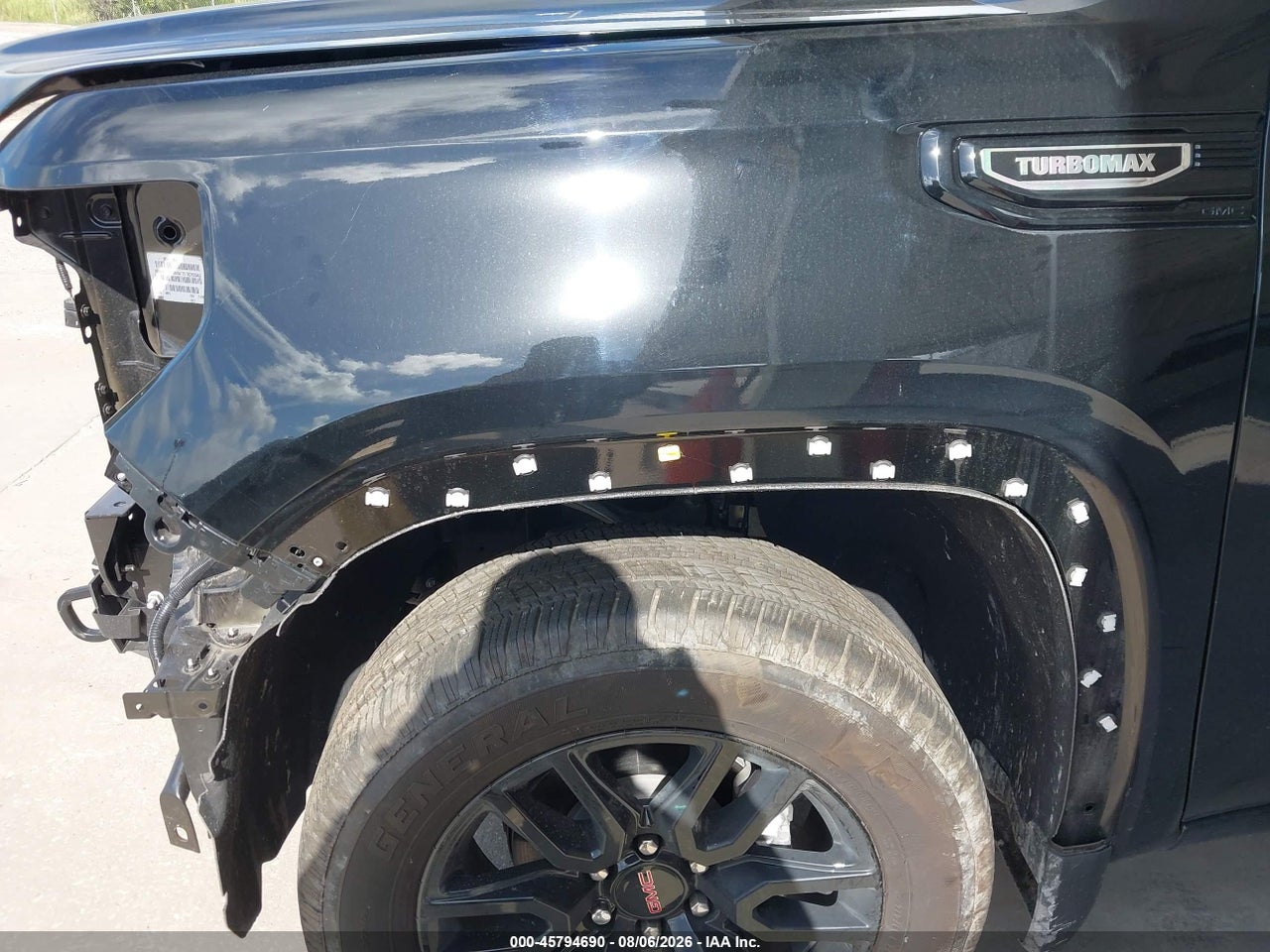 2025 GMC SIERRA 1500 2WD  SHORT BOX PRO · 6/11